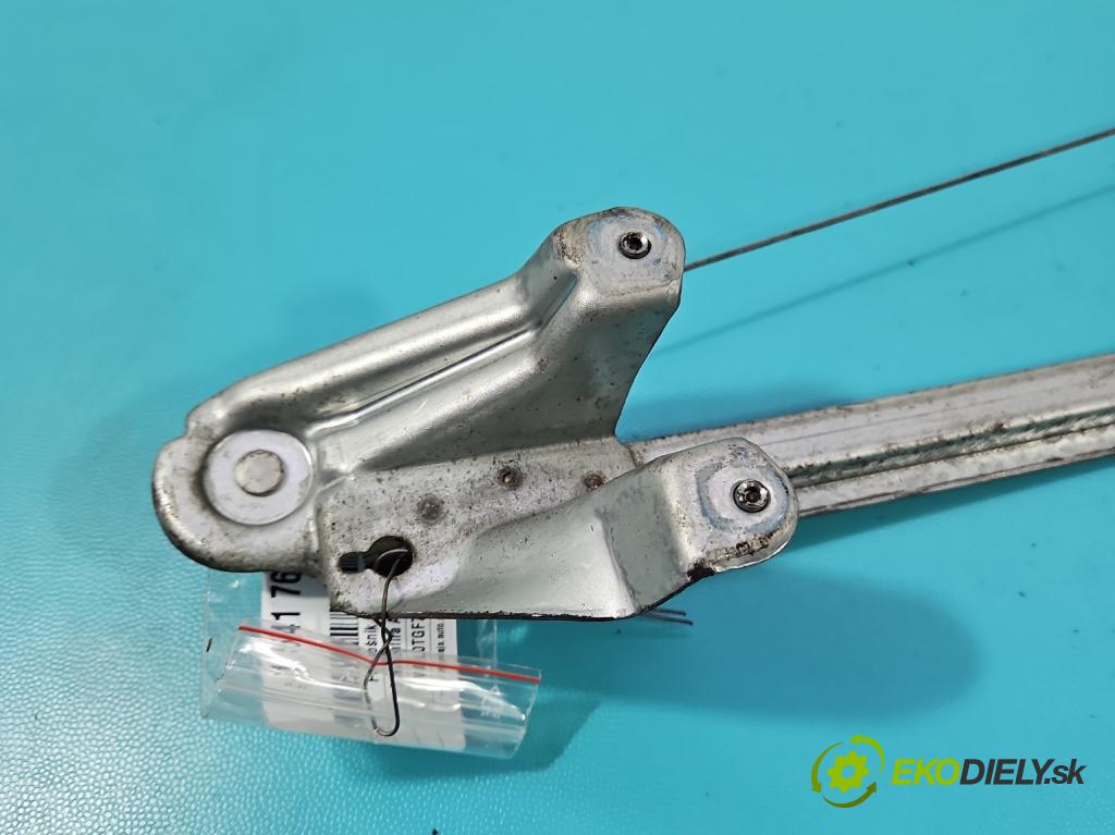 Opel Zafira A 1999-2005 2.0 dti 101 HP manual 74 kW 1995 cm3 5- mechanizmus okna zadné pravý 0130821