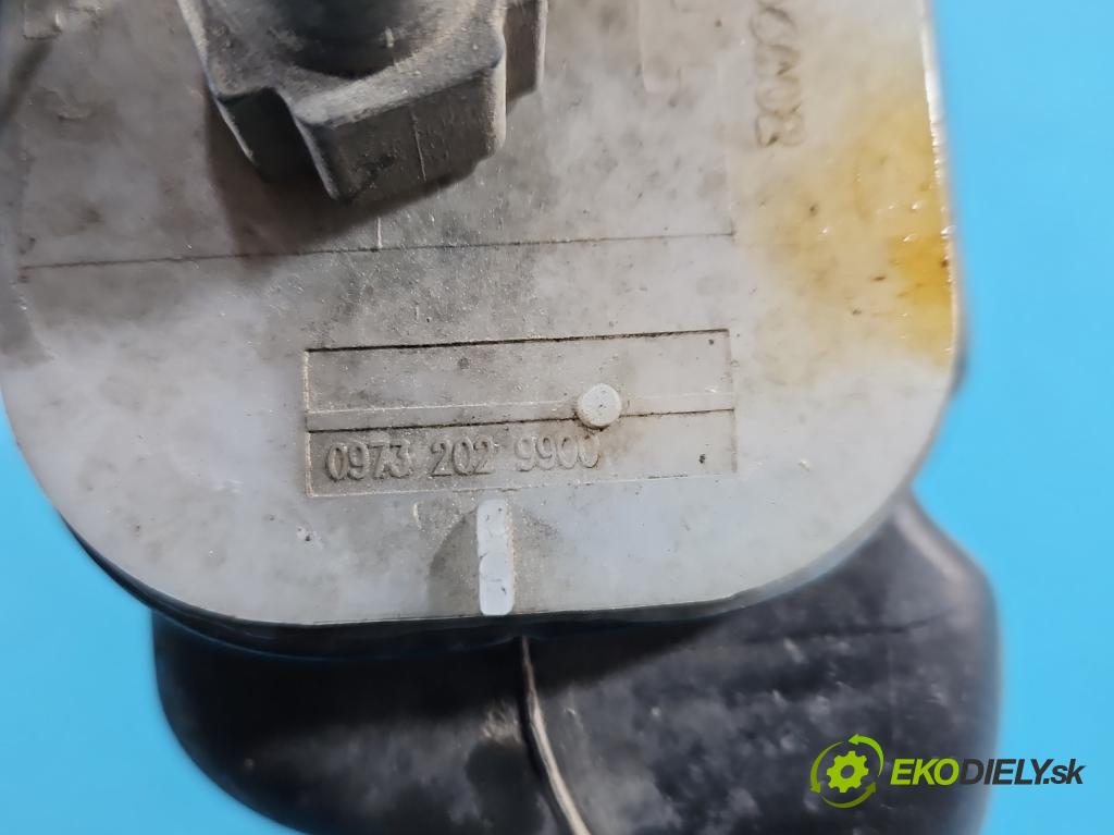 Citroen C5 II 2008-2017 2.0 hdi 136 HP automatic 100 kW 1997 cm3 4- Nádrž: tekutina: FAP DPF 9681917180