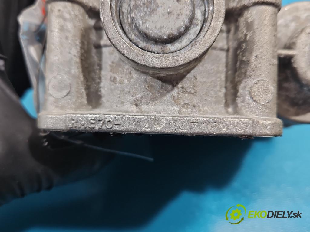 Nissan Murano Z50 2003-2008 3.5 V6 234KM automatic 172 kW 3498 cm3 5- klapka RME70-04 (Škrtiaca klapka)