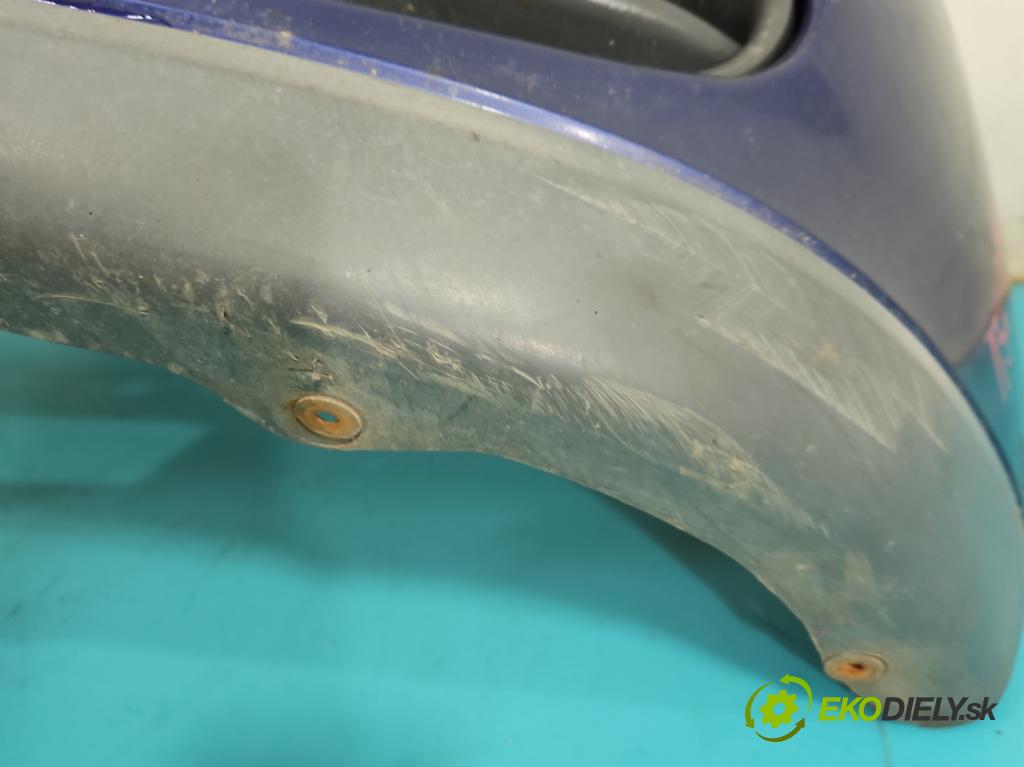 Nissan Micra K11 1992-2003 1.0 16V 60 HP manual 44 kW 998 cm3 3- nárazník predné 620221F500 (Kľučka dverí ostatné)