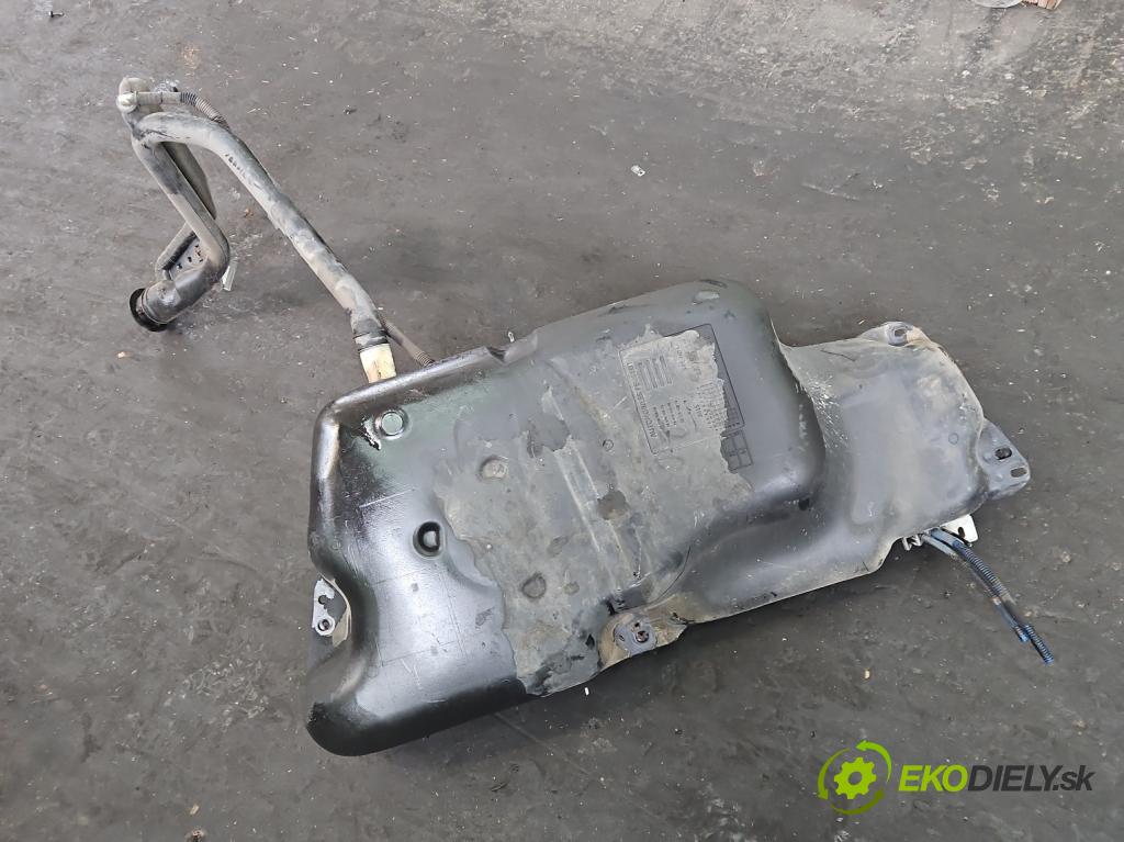 Citroen C4 Cactus 2014-2020 1.6 hdi 92 HP automatic 68 kW 1560 cm3 5- Nádrž: palivo 4078833B (Palivová nádrž)