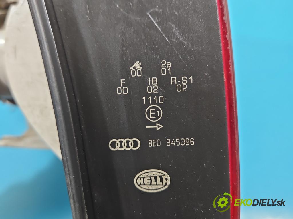 Audi A4 B6 2000-2004 2.0 20v 131 HP manual 96 kW 1984 cm3 4- svetlo / reflektor zadné pravé 8E0945096 (Kľučka dverí ostatné)