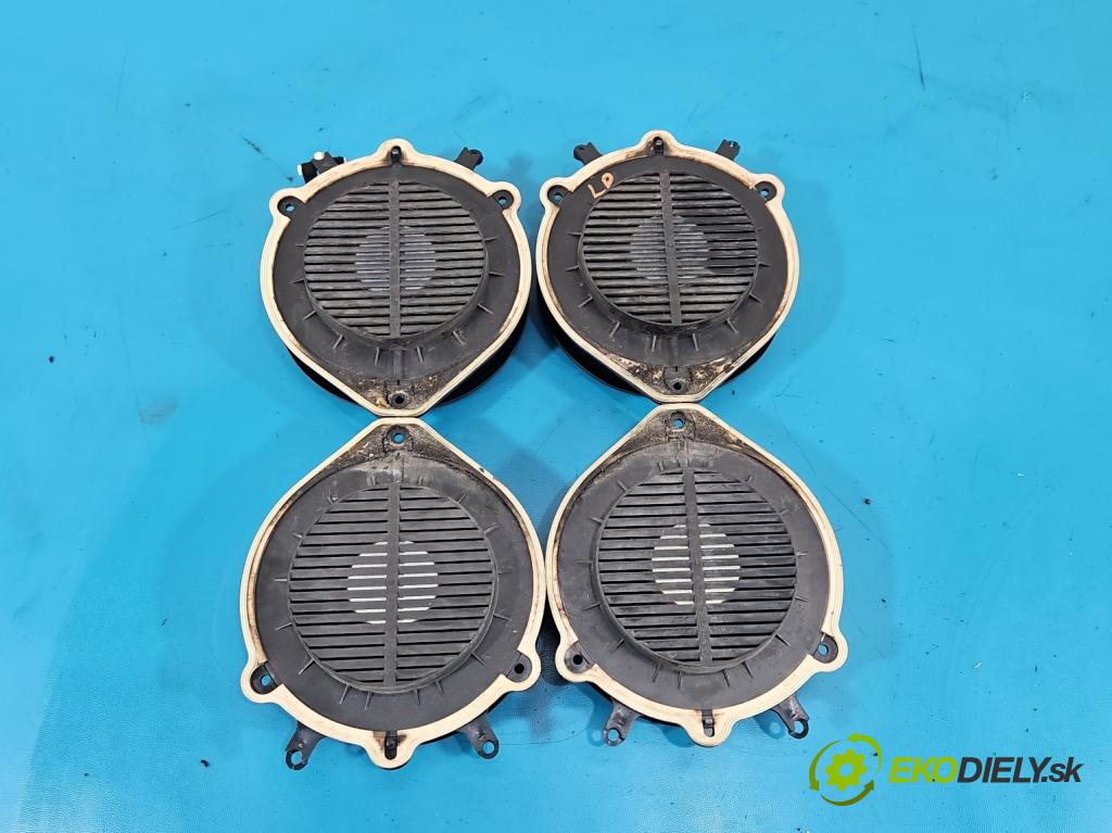Audi A4 B6 2000-2004 2.0 20v 131 HP manual 96 kW 1984 cm3 4- reproduktory komplet 8E0035411