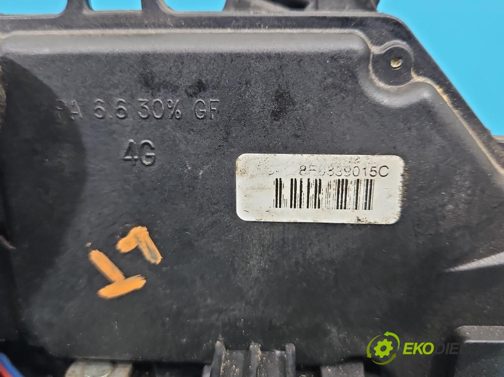 Audi A4 B6 2000-2004 2.0 20v 131 HP manual 96 kW 1984 cm3 4- zámok zadné ľavý 8E0839015C