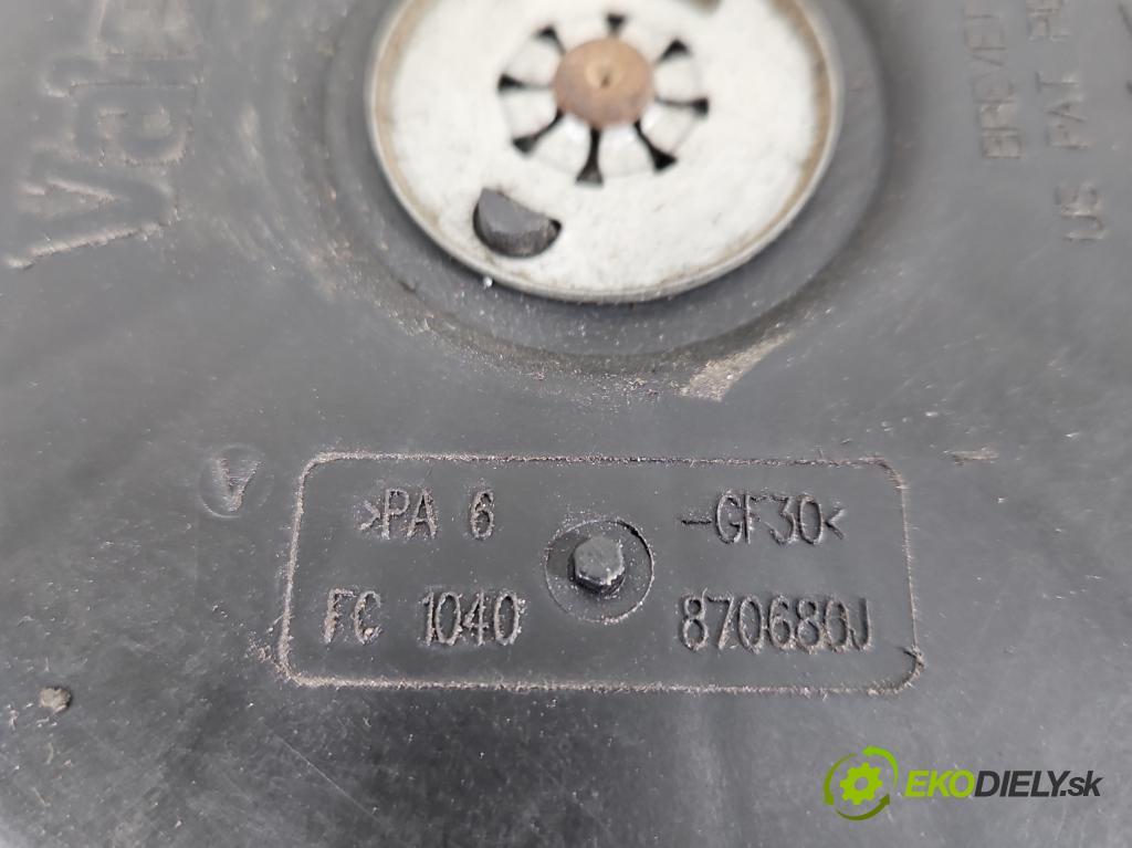 Audi A4 B6 2000-2004 2.0 20v 131 HP manual 96 kW 1984 cm3 4- Ventilátor chladiča 8E0121205Q