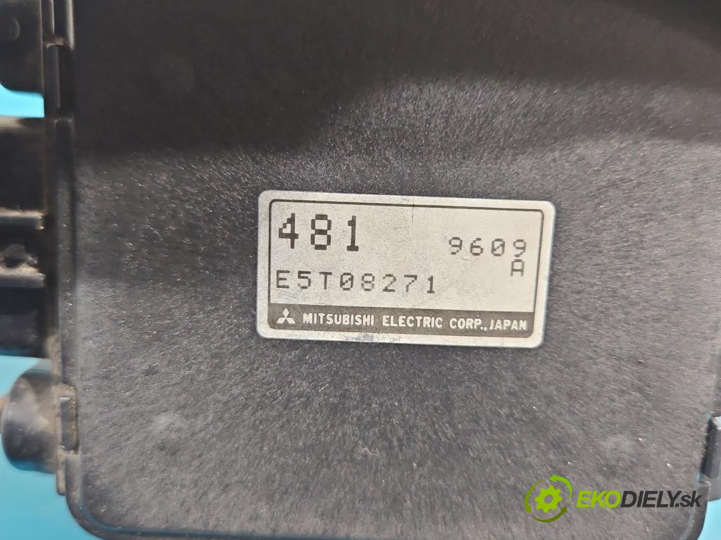 Mitsubishi Carisma 1.8 gdi: 122 HP manual 90 kW 1834 cm3 5- průtokoměr: E5T08271 (Váha vzduchu)