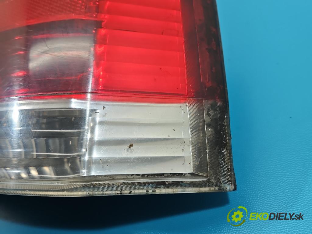 Opel Vectra C 2002-2008 1.9 cdti 120 HP manual 88 kW 1910 cm3 5- svetlo / reflektor zadné pravé 13130644 (Kľučka dverí ostatné)