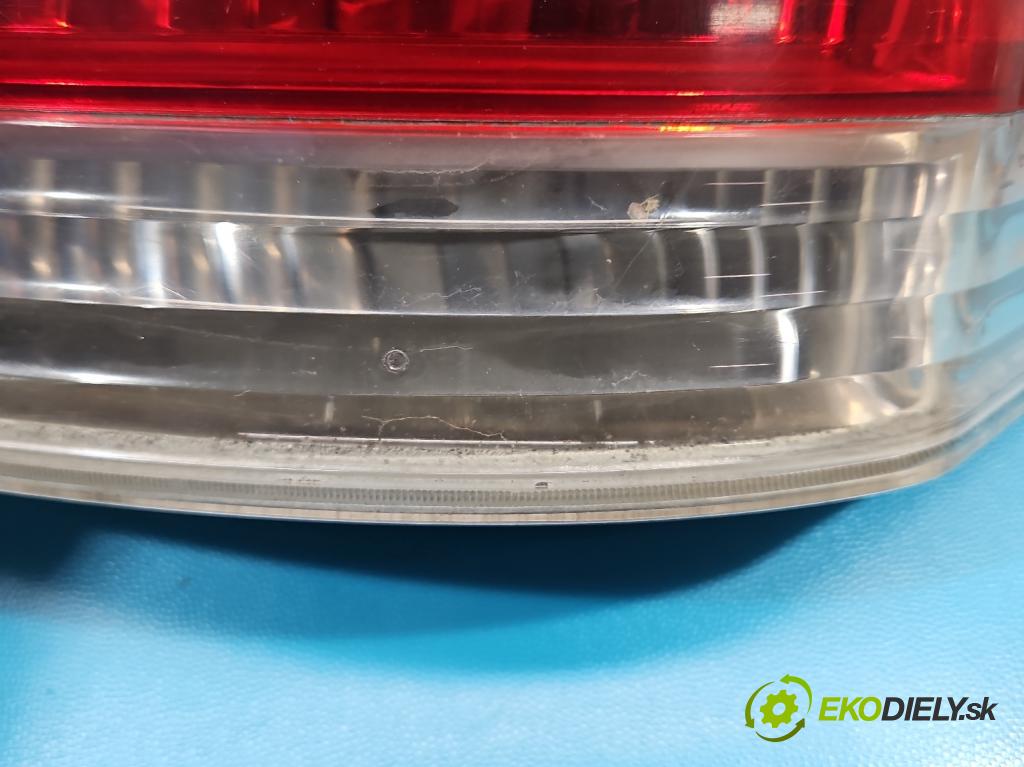 Opel Vectra C 2002-2008 1.9 cdti 120 HP manual 88 kW 1910 cm3 5- svetlo / reflektor zadné pravé 13130644 (Kľučka dverí ostatné)