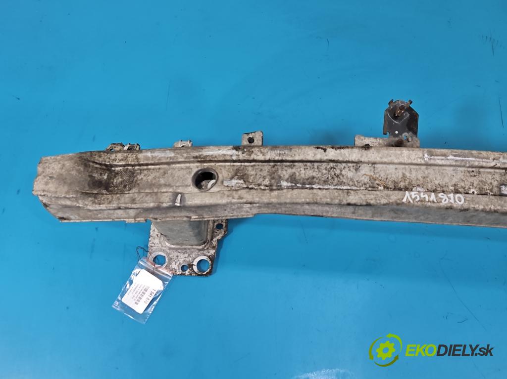 Renault Scenic III 2009-2016 1.5 dci 95 HP manual 70 kW 1461 cm3 5- výstuha nárazník predné