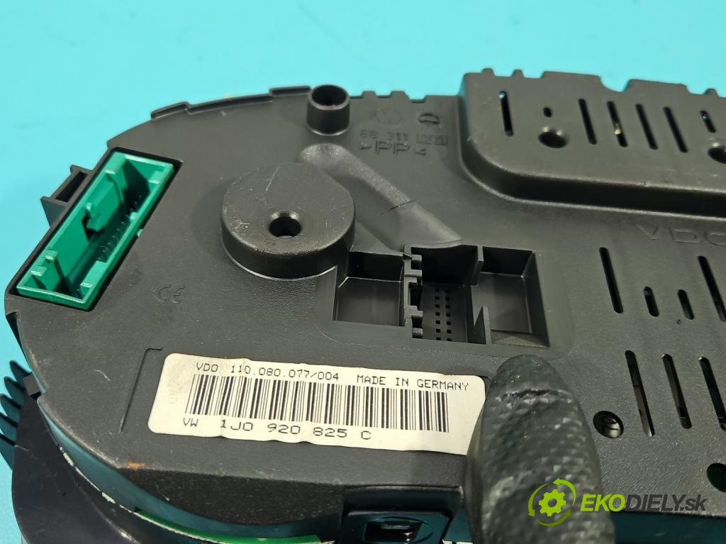 Vw Golf IV 1997-2003 1.9 tdi 101 HP manual 74 kW 1896 cm3 5- prístrojovka/ budíky 1J0920825C (Prístrojová doska)