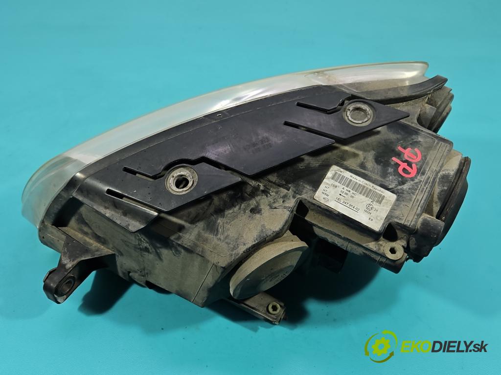 Vw Passat B6 2005-2010 2.0 tdi 140 HP automatic 103 kW 1968 cm3 4- Reflektor: pravý 1EL247014-02 (Svetlo predné pravé)