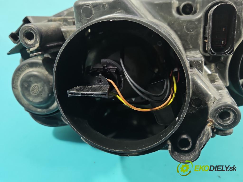 Vw Passat B6 2005-2010 2.0 tdi 140 HP automatic 103 kW 1968 cm3 4- Reflektor: pravý 1EL247014-02 (Svetlo predné pravé)