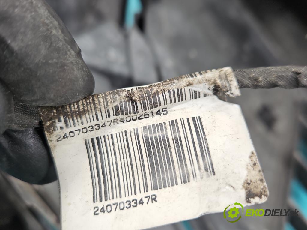 Renault Scenic III 2009-2016 1.5 dci 95 HP manual 70 kW 1461 cm3 5- nárazník predné 622545401R (Kľučka dverí ostatné)