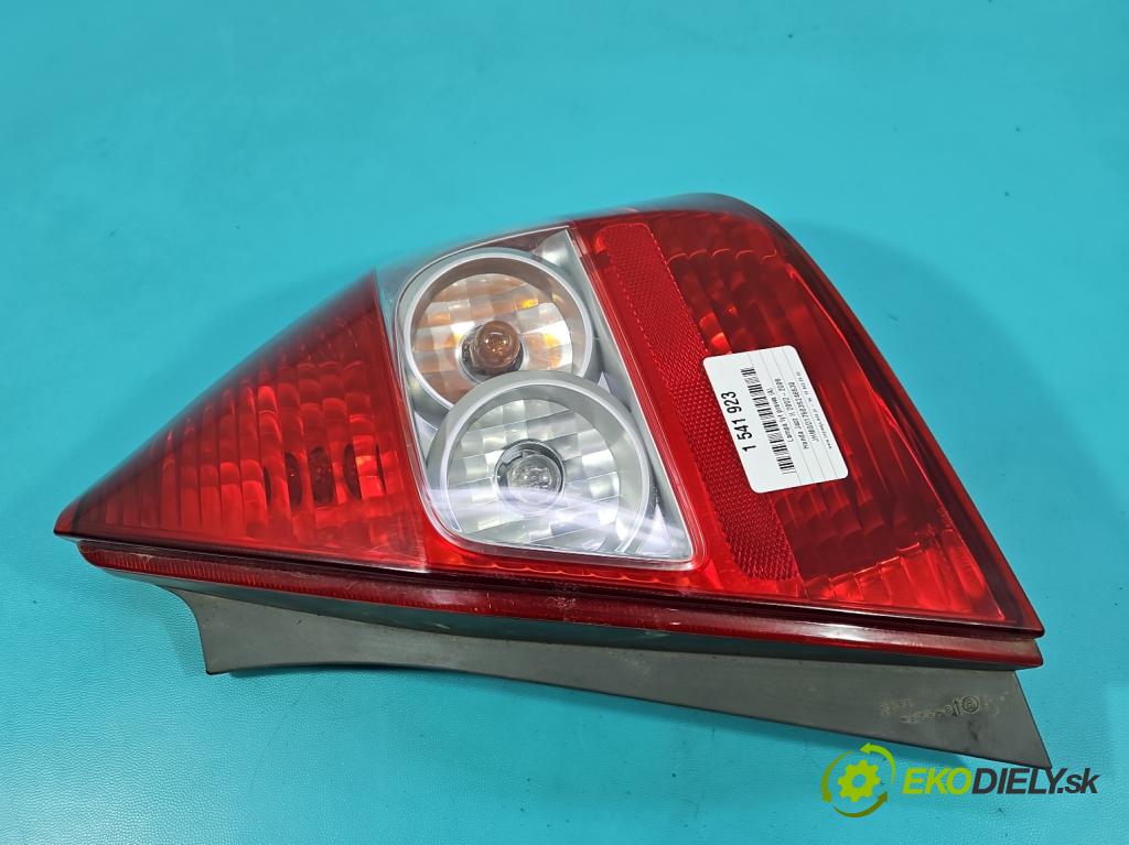 Honda Jazz II 2002-2008 1.3 83 HP manual 61 kW 1339 cm3 5- svetlo / reflektor zadné pravé  (Kľučka dverí ostatné)