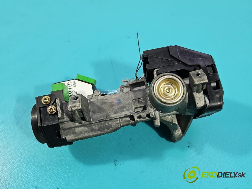 Honda Jazz II 2002-2008 1.3 83 HP manual 61 kW 1339 cm3 5- Spínačka  (Spínacia skrinka)