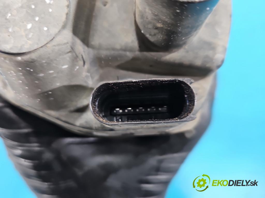 Skoda Octavia III 2013- 2.0 tdi 150 HP manual 110 kW 1968 cm3 5- Ozubené kolo: volant 7802277689