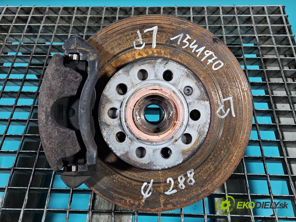 Skoda Octavia III 2013- 2.0 tdi 150 HP manual 110 kW 1968 cm3 5- náboj ľavé  (Náboj kolesa)