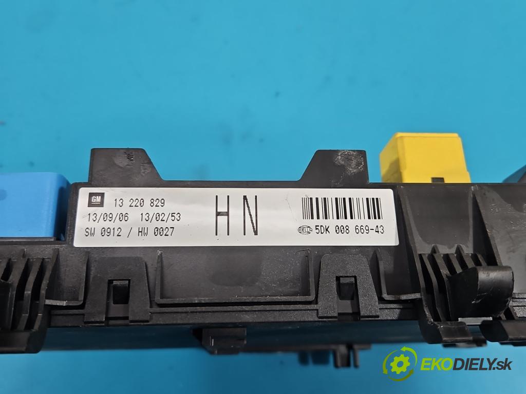 Opel Zafira B 2005-2014 1.9 cdti 150 HP manual 110 kW 1910 cm3 5- riadiaca jednotka motora 55205621