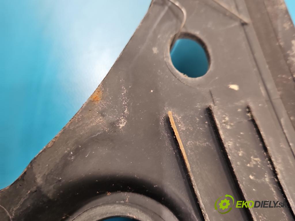 Bmw X6 E71 2007–2014 3.0d 306KM automatic 225 kW 2993 cm3 5- torpédo 15671610 (Torpédo (plast pod čelným sklom))