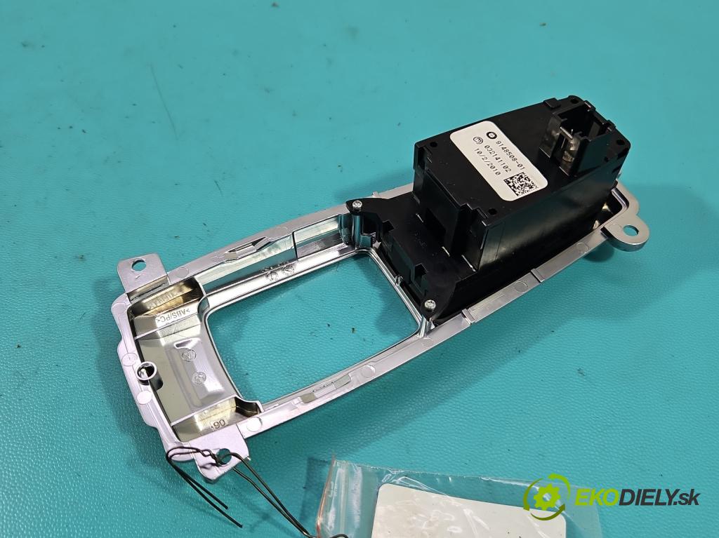 Bmw X6 E71 2007–2014 3.0d 306KM automatic 225 kW 2993 cm3 5- prepínač brzda: ručný 9148508 (Prepínacie páčky pod volantom)