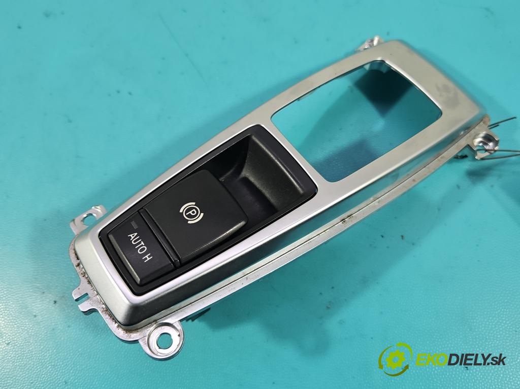 Bmw X6 E71 2007–2014 3.0d 306KM automatic 225 kW 2993 cm3 5- prepínač brzda: ručný 9148508 (Prepínacie páčky pod volantom)