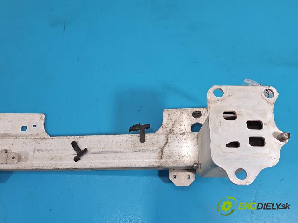 Peugeot 2008 II 2019- 1.2 12V 131 HP automatic 96 kW 1199 cm3 5- výstuha nárazník predné 9826115680