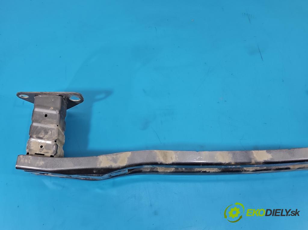 Peugeot 2008 II 2019- 1.2 12V 131 HP automatic 96 kW 1199 cm3 5- výstuha nárazník zadné 1696070R00