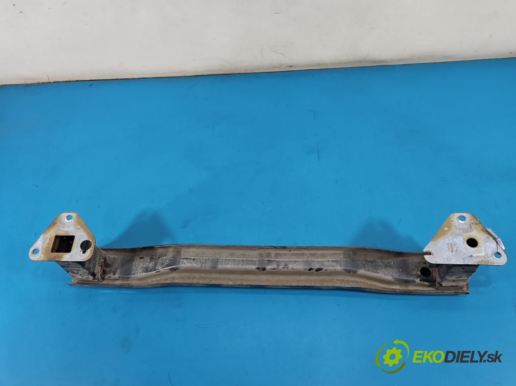 Peugeot 2008 II 2019- 1.2 12V 131 HP automatic 96 kW 1199 cm3 5- výstuha nárazník zadné 1696070R00