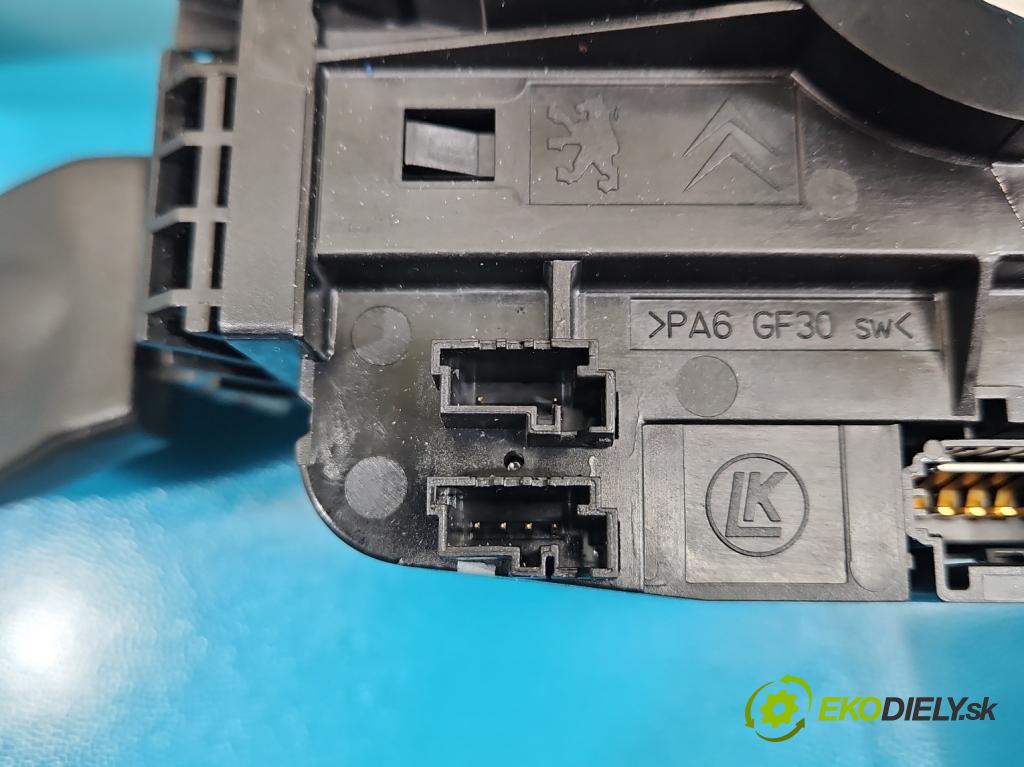 Peugeot 5008 I 2009-2017 1.6 hdi 111KM manual 82 kW 1560 cm3 5- prepínač komplex: 96773911XT (Prepínacie páčky pod volantom)