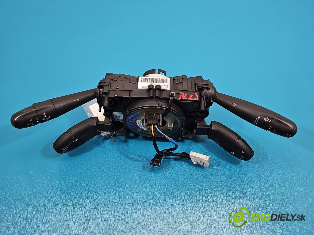 Peugeot 5008 I 2009-2017 1.6 hdi 111KM manual 82 kW 1560 cm3 5- prepínač komplex: 96773911XT (Prepínacie páčky pod volantom)