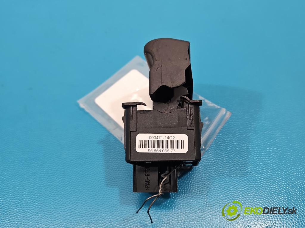 Peugeot 5008 I 2009-2017 1.6 hdi 111KM manual 82 kW 1560 cm3 5- prepínač brzda: ručný 9666405677 (Prepínacie páčky pod volantom)