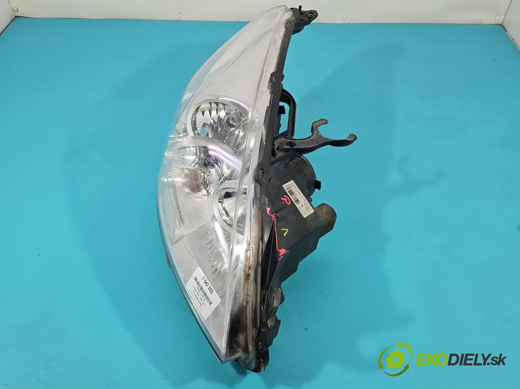 Peugeot 5008 I 2009-2017 1.6 hdi 111KM manual 82 kW 1560 cm3 5- Reflektor: pravý 9682519080 (Svetlo predné pravé)