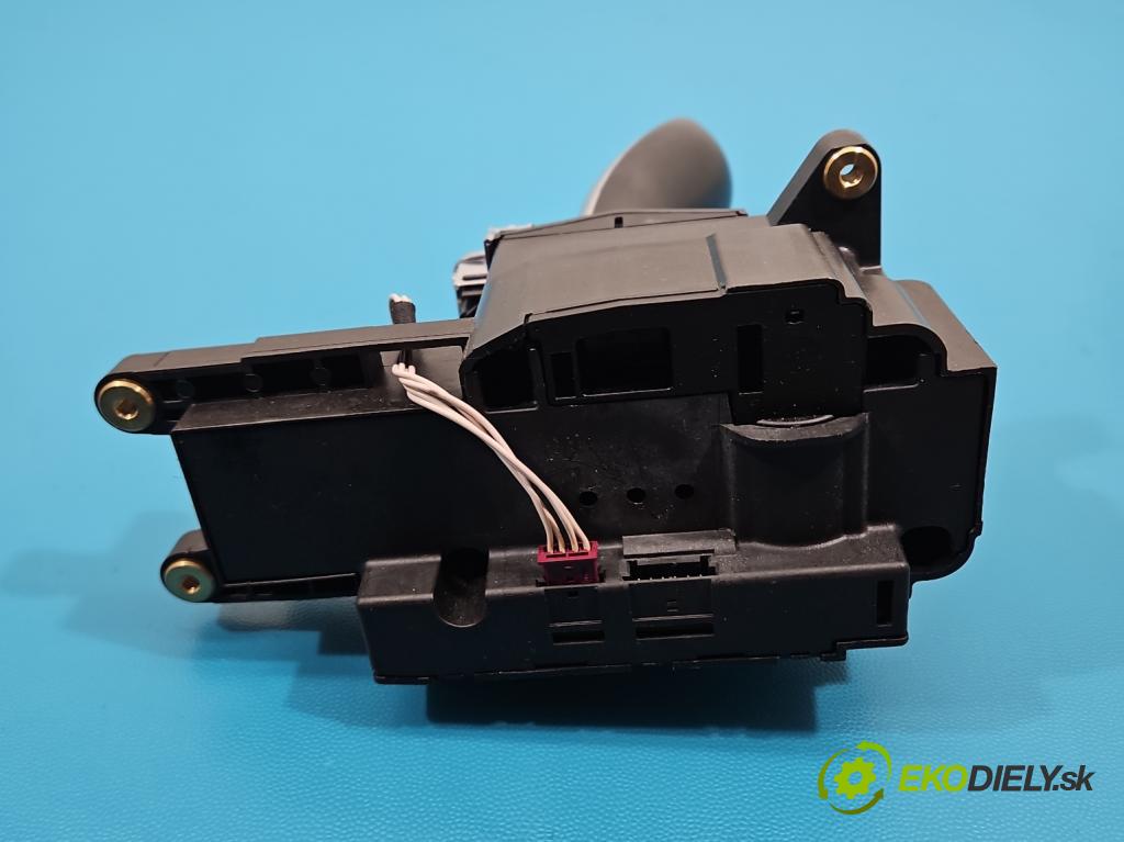 Bmw X6 E71 2007–2014 3.0d 306KM automatic 225 kW 2993 cm3 5- Páka: Změny: stupeň,rýchlosť 9228611 (Rýchlostná páka (kulisa))