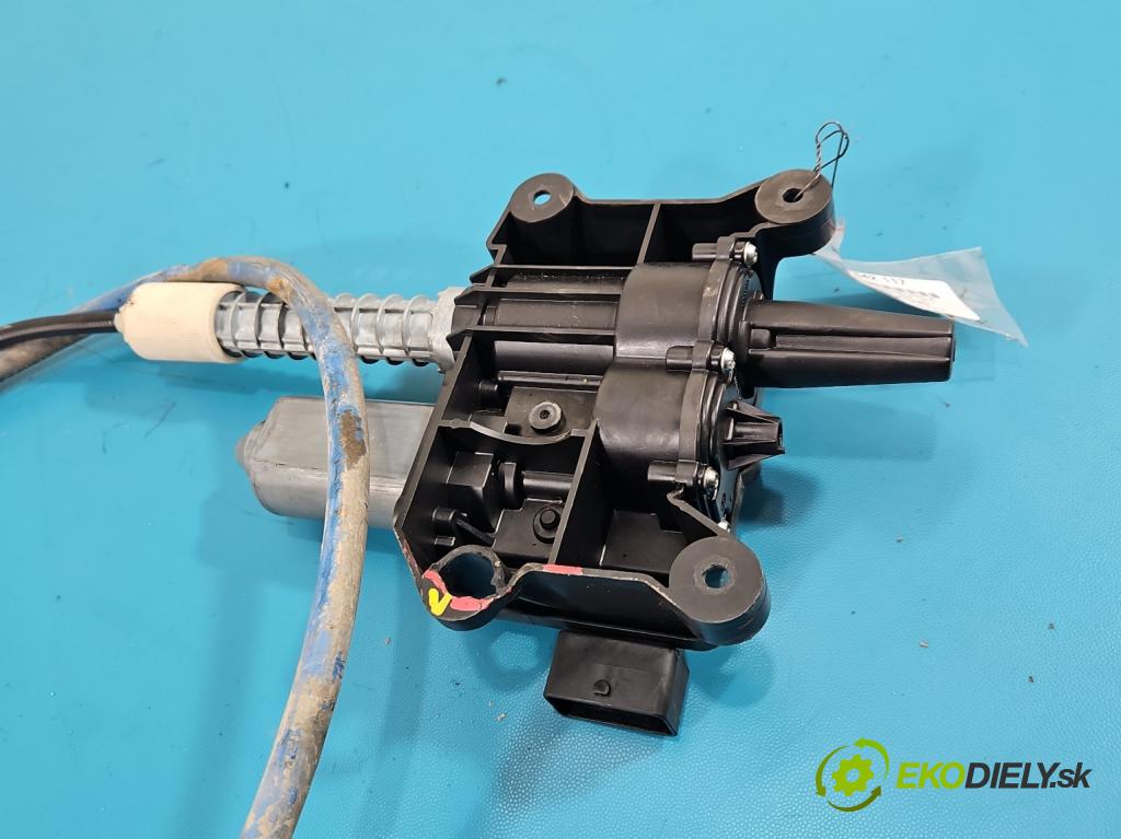 Peugeot 5008 I 2009-2017 1.6 hdi 111KM manual 82 kW 1560 cm3 5- Brzda manuál: elektrický: 9673081580 (Ručná brzda)