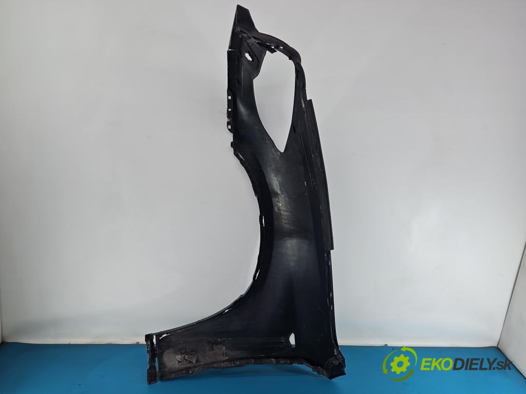 Bmw X6 E71 2007–2014 3.0d 306KM automatic 225 kW 2993 cm3 5- blatník predné pravý  (Kľučka dverí ostatné)