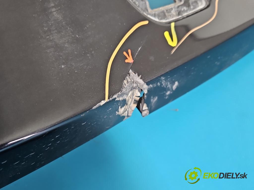 Bmw X6 E71 2007–2014 3.0d 306KM automatic 225 kW 2993 cm3 5- blatník predné pravý  (Kľučka dverí ostatné)