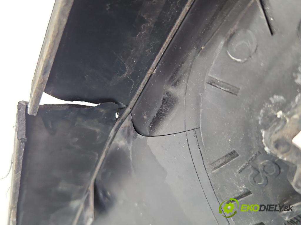 Bmw X6 E71 2007–2014 3.0d 306KM automatic 225 kW 2993 cm3 5- blatník predné pravý  (Kľučka dverí ostatné)