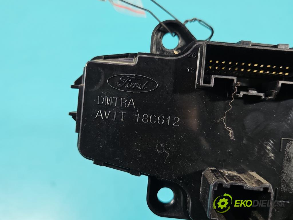 Ford B-Max  1.0 T 101 hp manual 74 kW 998 cm3 5- palubní deska panel topení DMTRA-AV1T-18C612