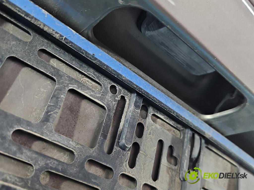 Peugeot 5008 I 2009-2017 1.6 hdi 111KM manual 82 kW 1560 cm3 5- zadna kufor  (Kapota zadná (kufor))