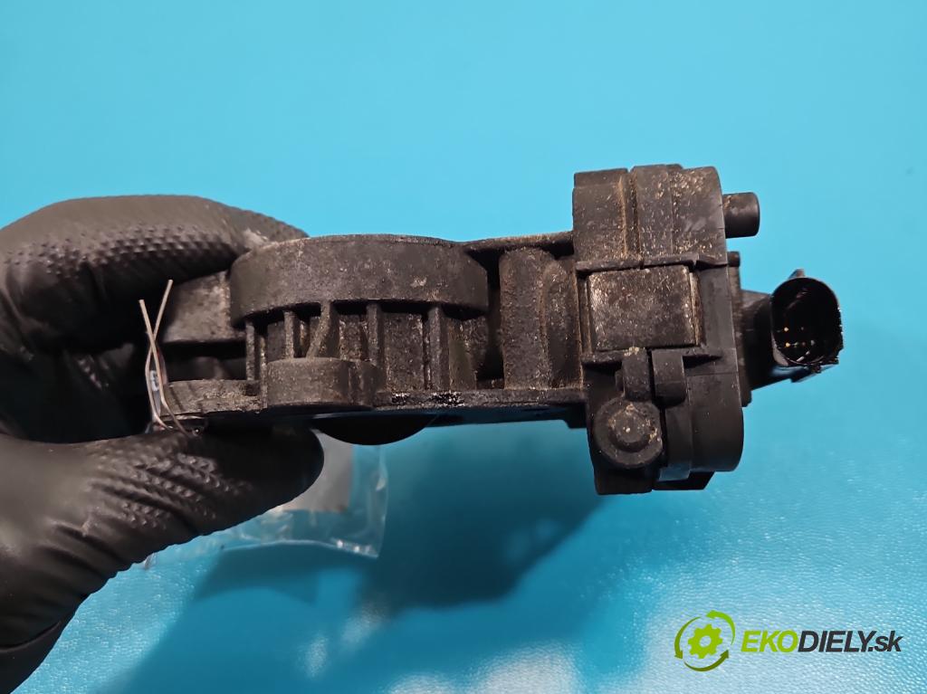 Opel Zafira B 2005-2014 1.9 cdti 150 HP manual 110 kW 1910 cm3 5- klapka 48CPD4 (Škrtiaca klapka)