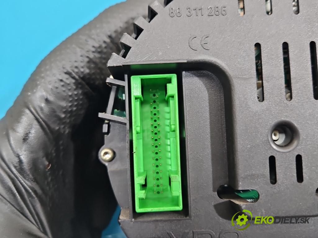 Audi A3 8L 1996-2003 1.8 20V 125 hp manual 92 kW 1781 cm3 5- Přístrojová deska 110008945/024 (Přístrojová deska)