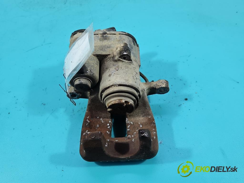 Vw Passat B6 2005-2010 2.0 tdi 140 hp automatic 103 kW 1968 cm3 4- brzdič zadní levý (Klika dveří ostatní)