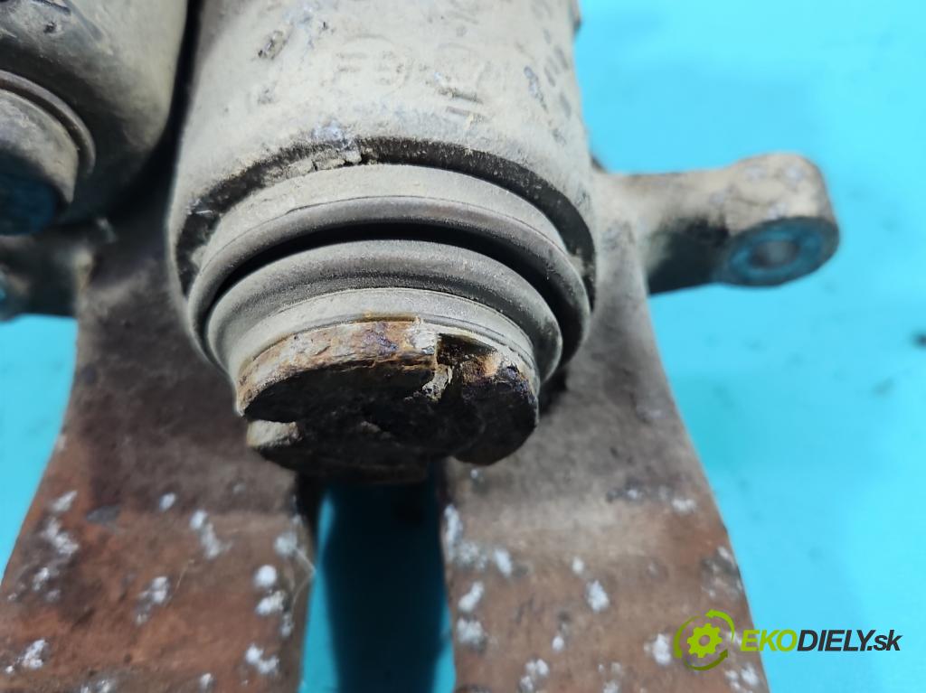 Vw Passat B6 2005-2010 2.0 tdi 140 hp automatic 103 kW 1968 cm3 4- brzdič zadní levý (Klika dveří ostatní)