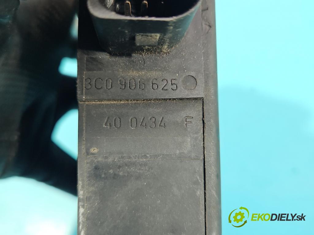 Vw Passat B6 2005-2010 2.0 tdi 140 HP automatic 103 kW 1968 cm3 4- ventil magnetické: 3C0906625 (Ventil ostatné)