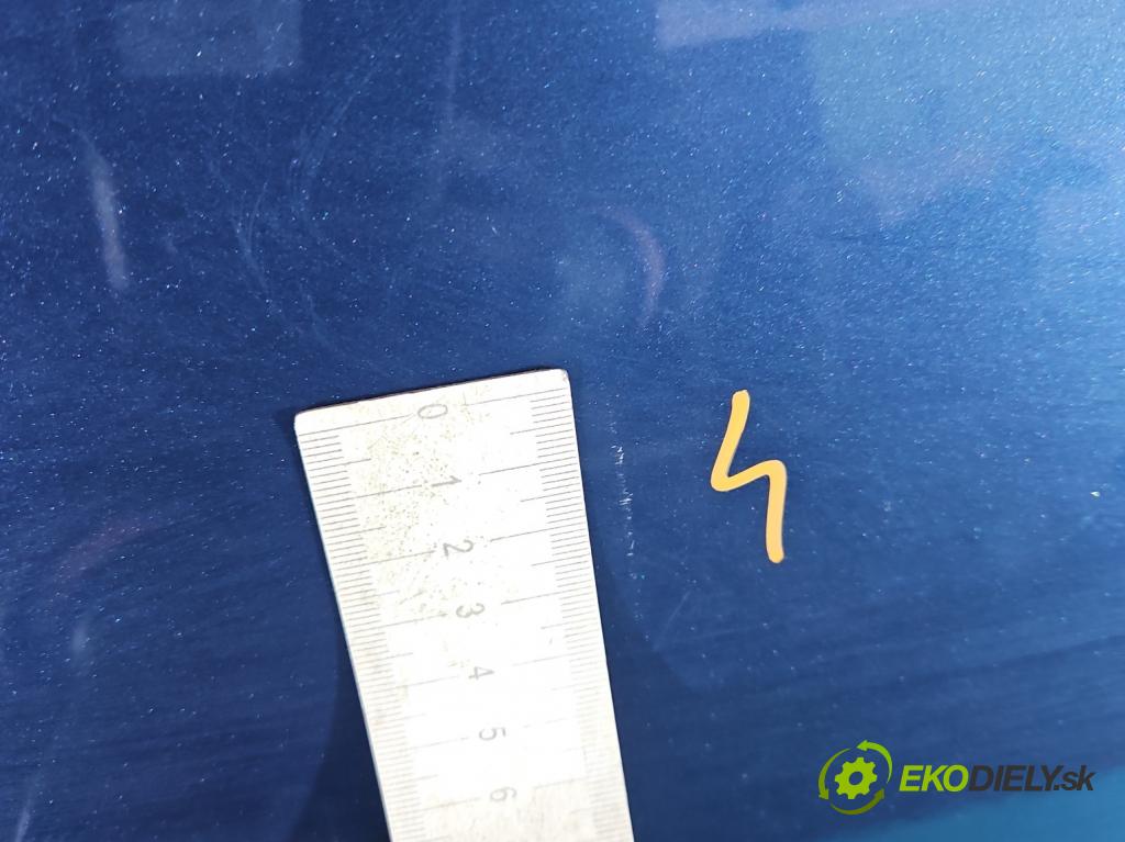 Audi A3 8P 2003-2012 2.0 tdi 140 hp manual 103 kW 1999 cm3 5- dveře přední levé  (Klika dveří ostatní)