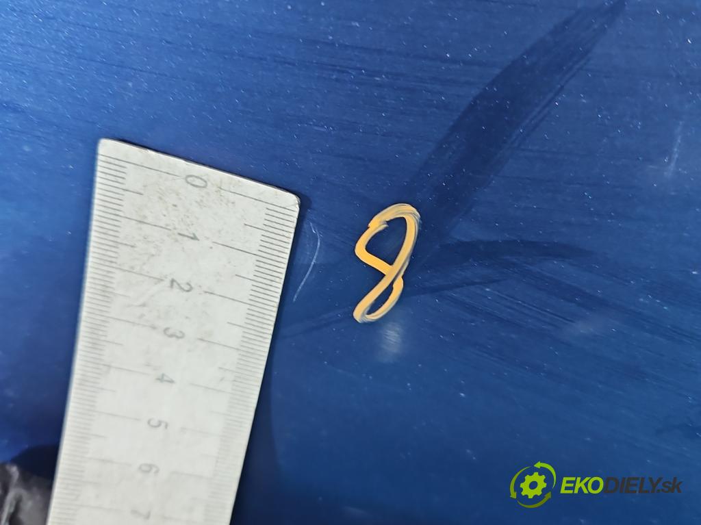 Audi A3 8P 2003-2012 2.0 tdi 140 hp manual 103 kW 1999 cm3 5- dveře přední levé  (Klika dveří ostatní)