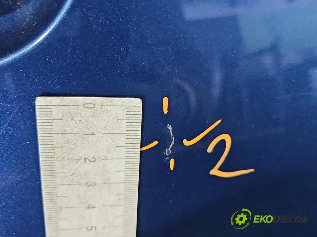 Audi A3 8P 2003-2012 2.0 tdi 140 HP manual 103 kW 1999 cm3 5- dvere zadné pravé  (Kľučka dverí ostatné)