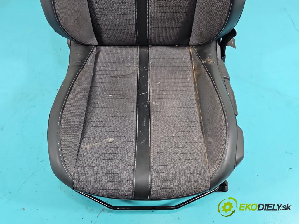 Peugeot 2008 II 2019- 1.2 12V 131 HP automatic 96 kW 1199 cm3 5- Sedačka ľavý (Sedadlo)