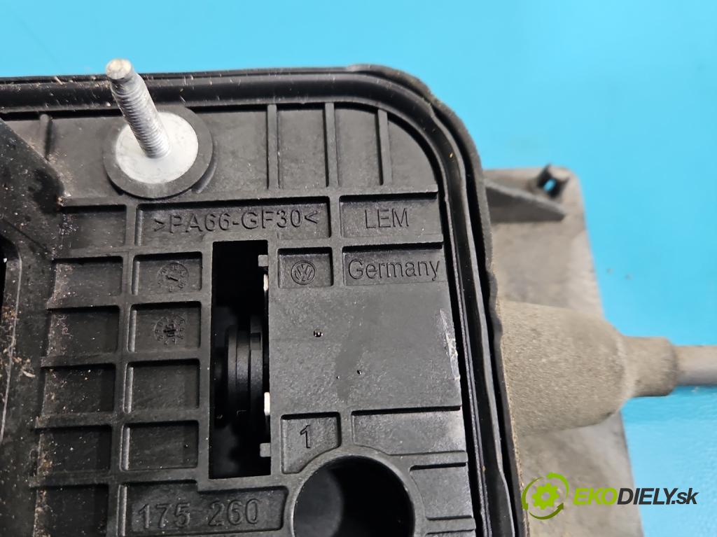 Vw Passat B6 2005-2010 2.0 tdi 140 HP automatic 103 kW 1968 cm3 4- Páka: Změny: stupeň,rýchlosť 3C1713025B (Rýchlostná páka (kulisa))