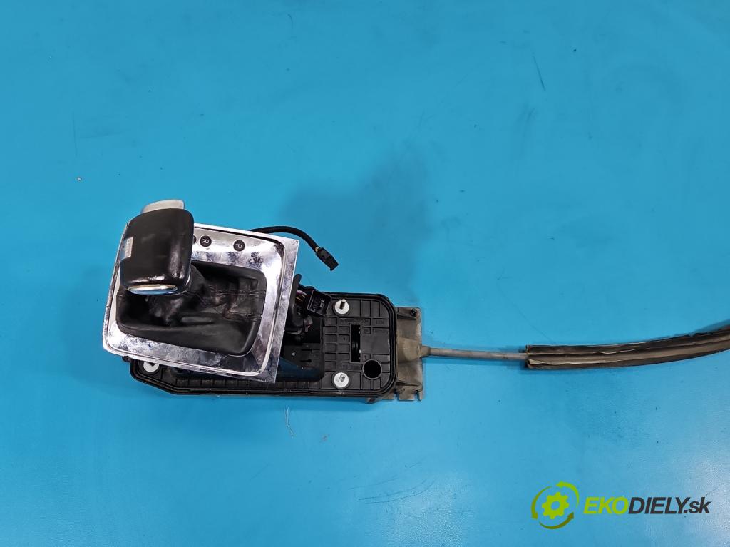 Vw Passat B6 2005-2010 2.0 tdi 140 HP automatic 103 kW 1968 cm3 4- Páka: Změny: stupeň,rýchlosť 3C1713025B (Rýchlostná páka (kulisa))